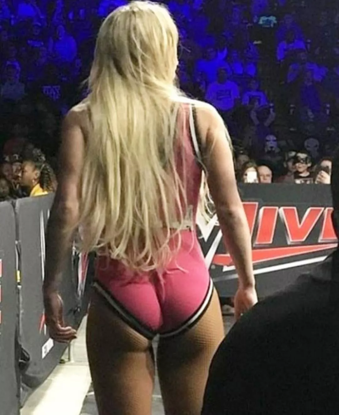 Mellaaaaa 🤤🤤🤤