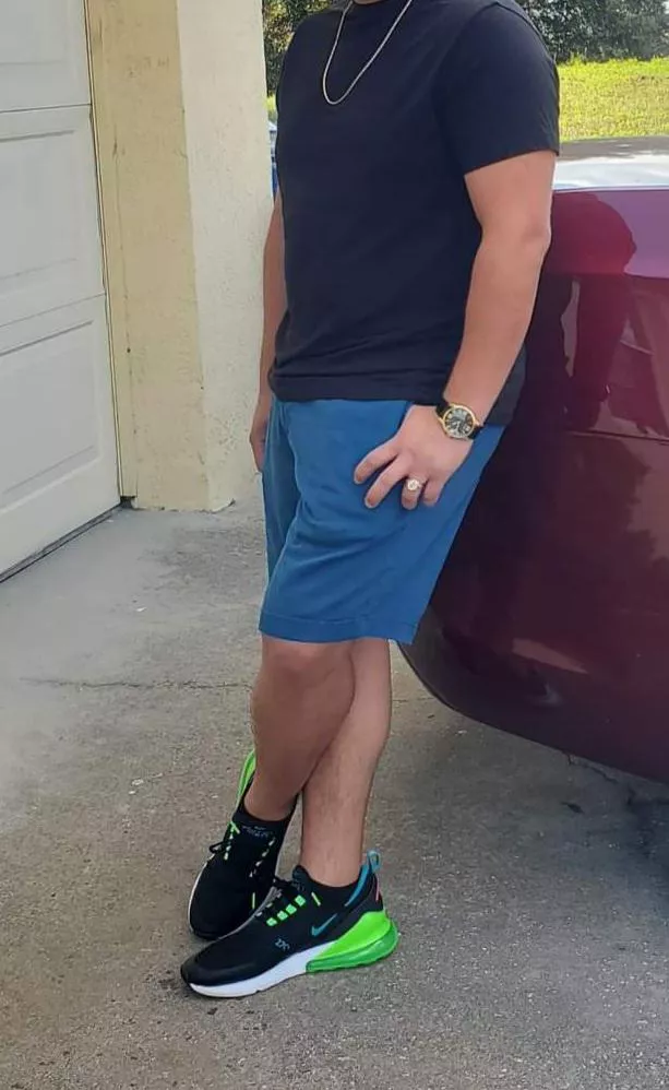 (MF4F) ππ»Hello Latino couple here πboth 33 from winter haven FL.π wife is cuckquean looking for a lady for me,please DM (MF4F) ππ»Hello Latino couple here πboth 33 from winter haven FL.π wife is cuckquean looking for a lady for me,please DM