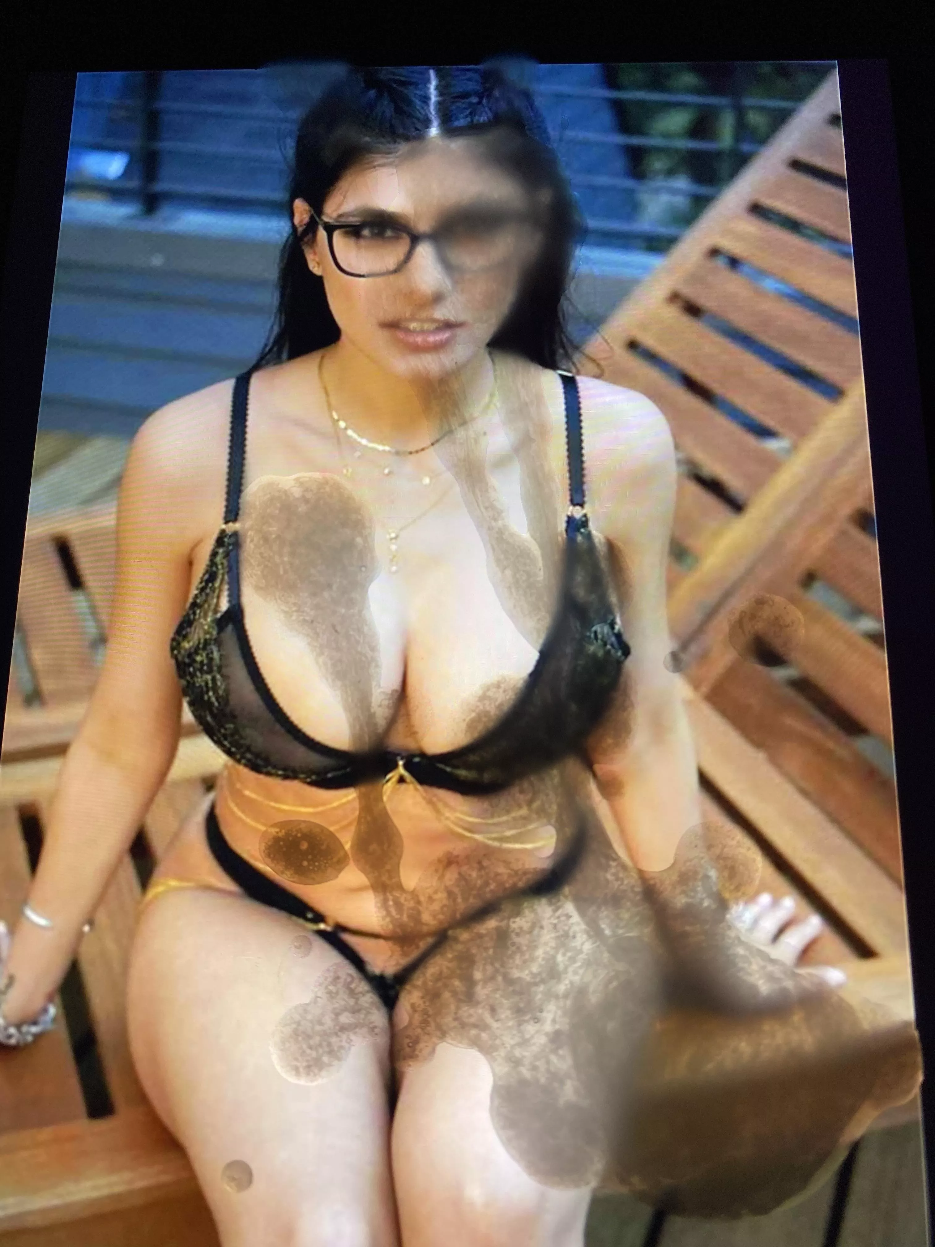 Mia💦💦