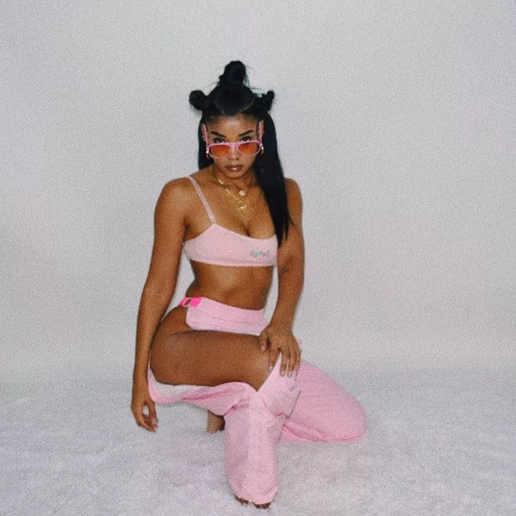 Mila J