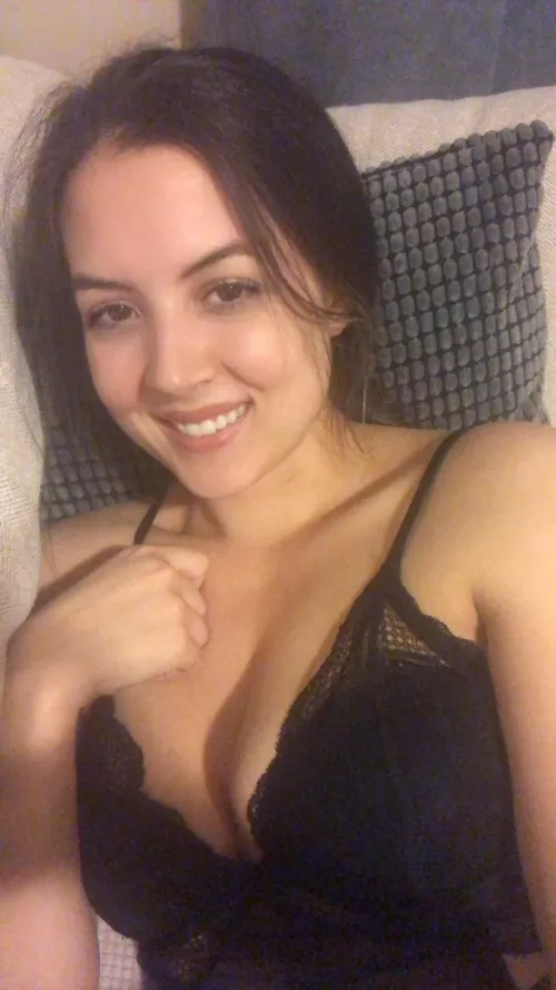 Mild with a smile 😁 [f]