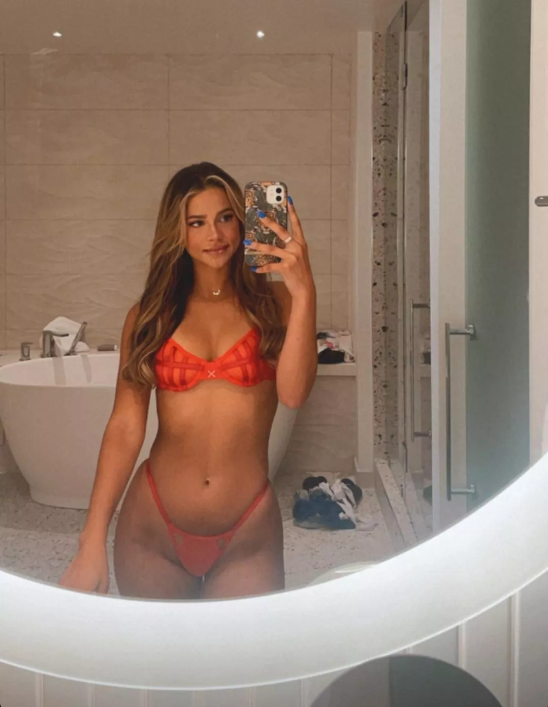 Mirror mirror