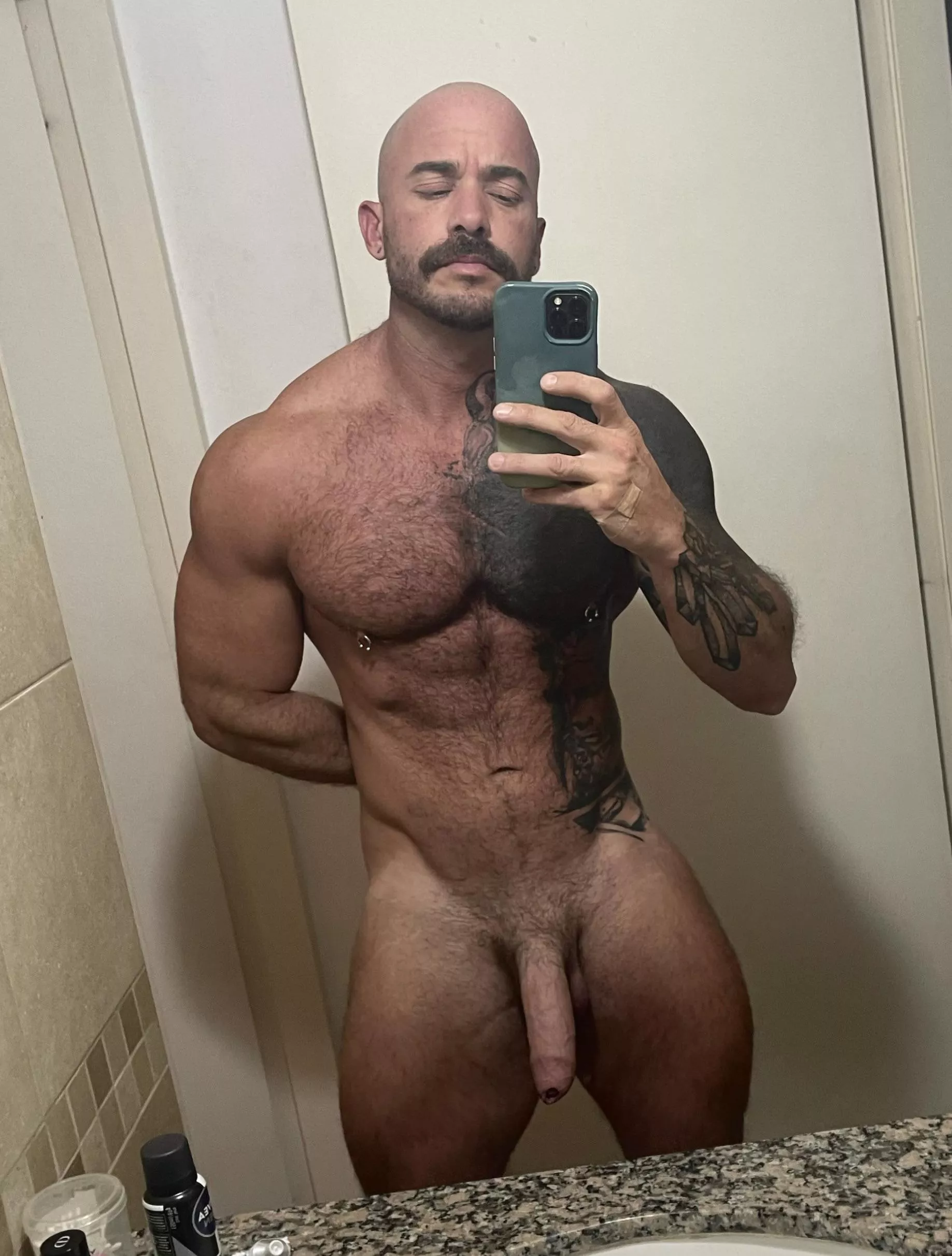Mirror mirror 😈😈🔥