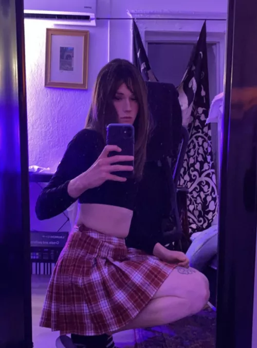 Mirror pic for the win 🖤