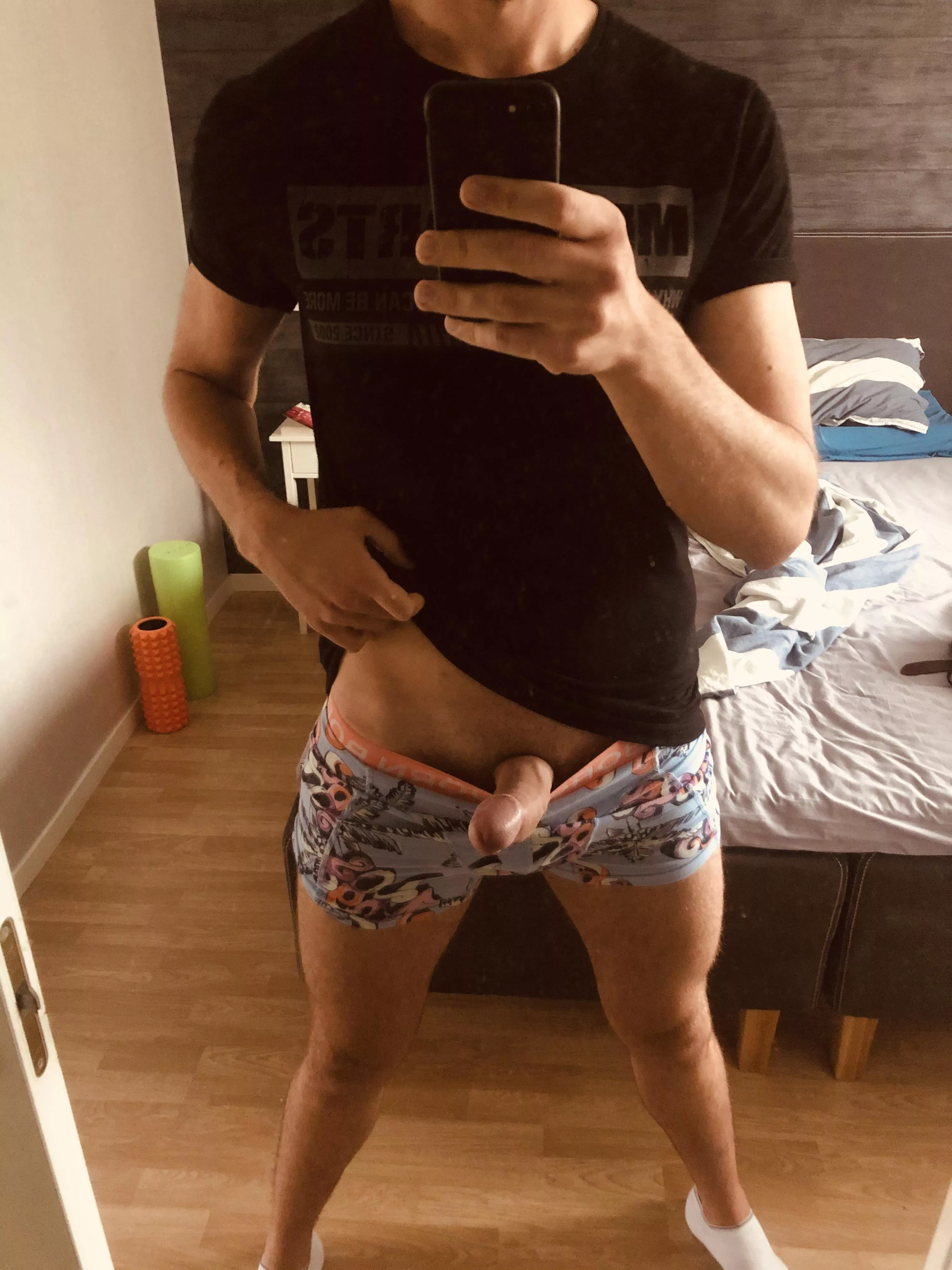 Mirror selfie 🤗