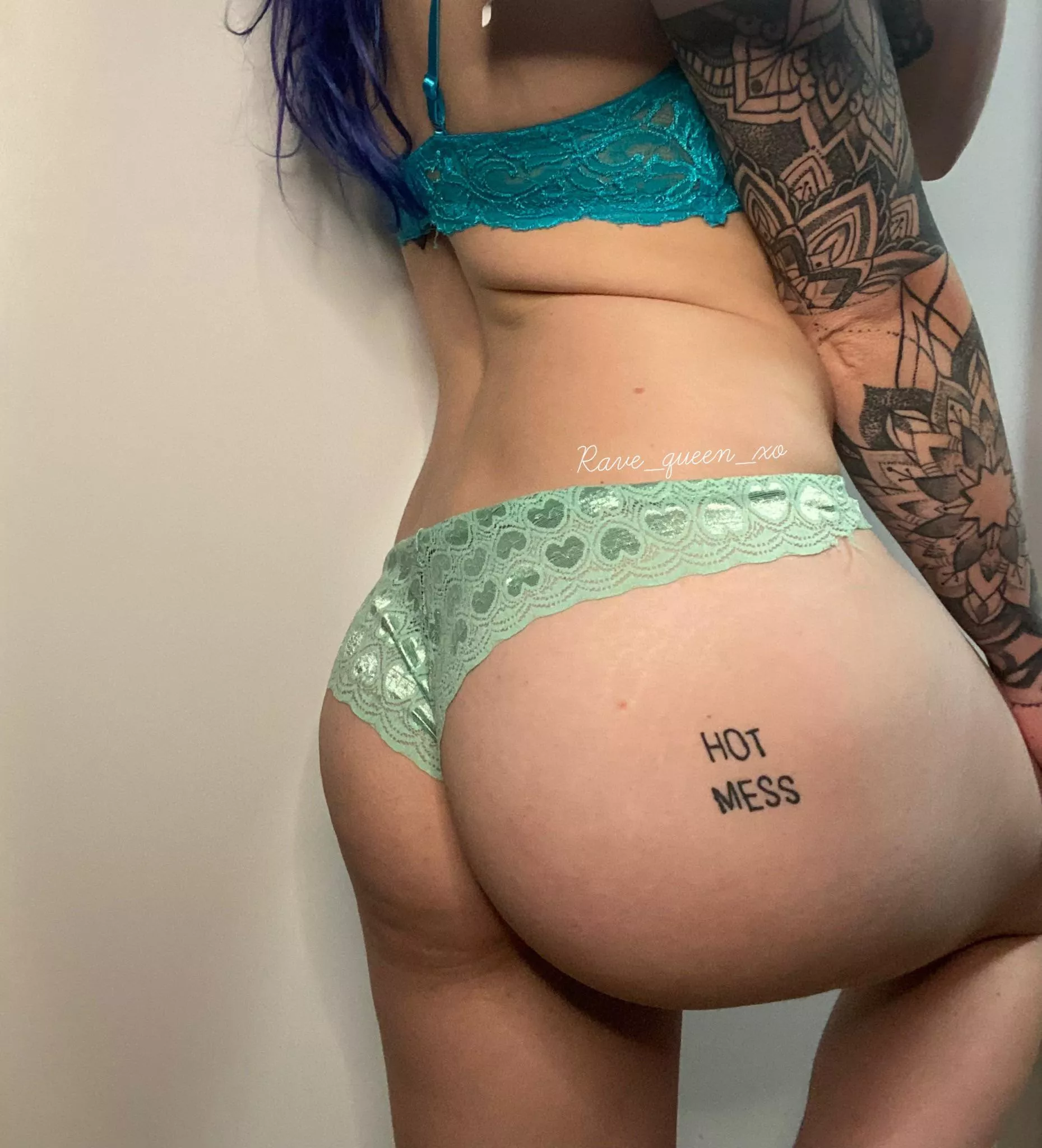 Mismatched but still cute 🥰