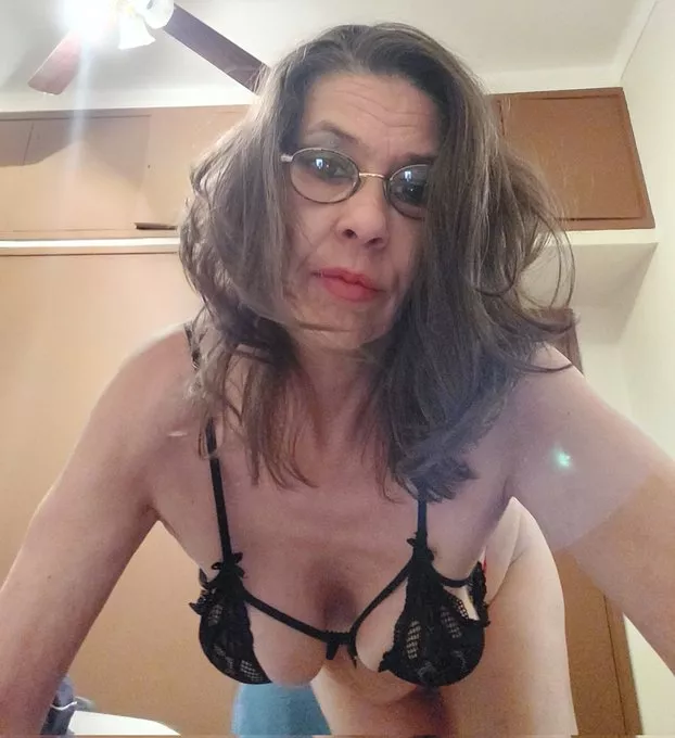 Mmmmm.... did it make you hard?😈