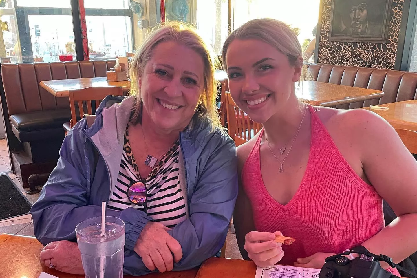 Mom or daughter how and why??