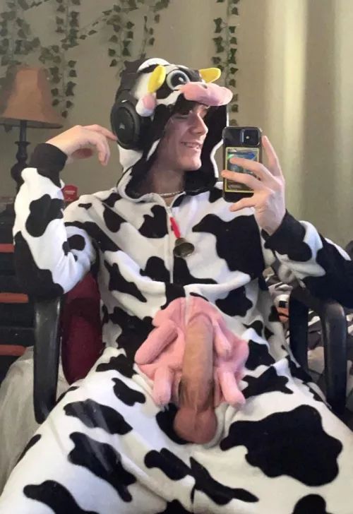 MOOO!🐮🍼