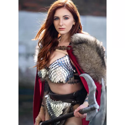 More Red Sonja ❤️ thanks for the love on this cosplay!