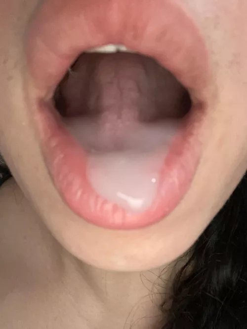 Morning snack from my love 😍