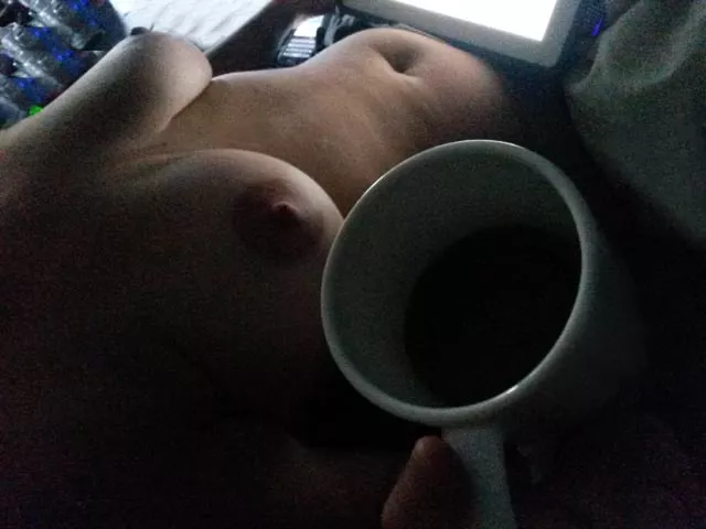 Morning wake up [oc]