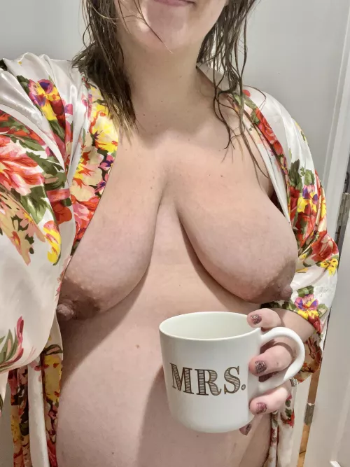 Mrs. Naughy Housewife