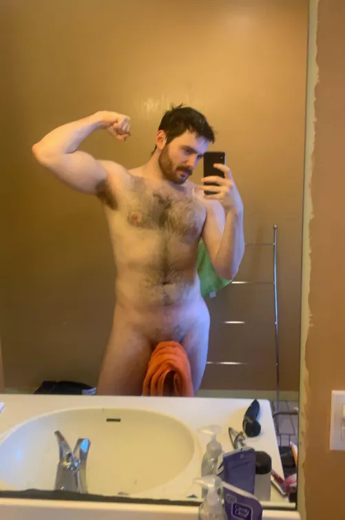 mustache makes the horny boys go crazy. come ride it.