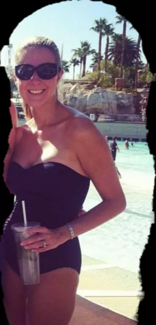 my 42yr old hotwife milf. Jassonhill924