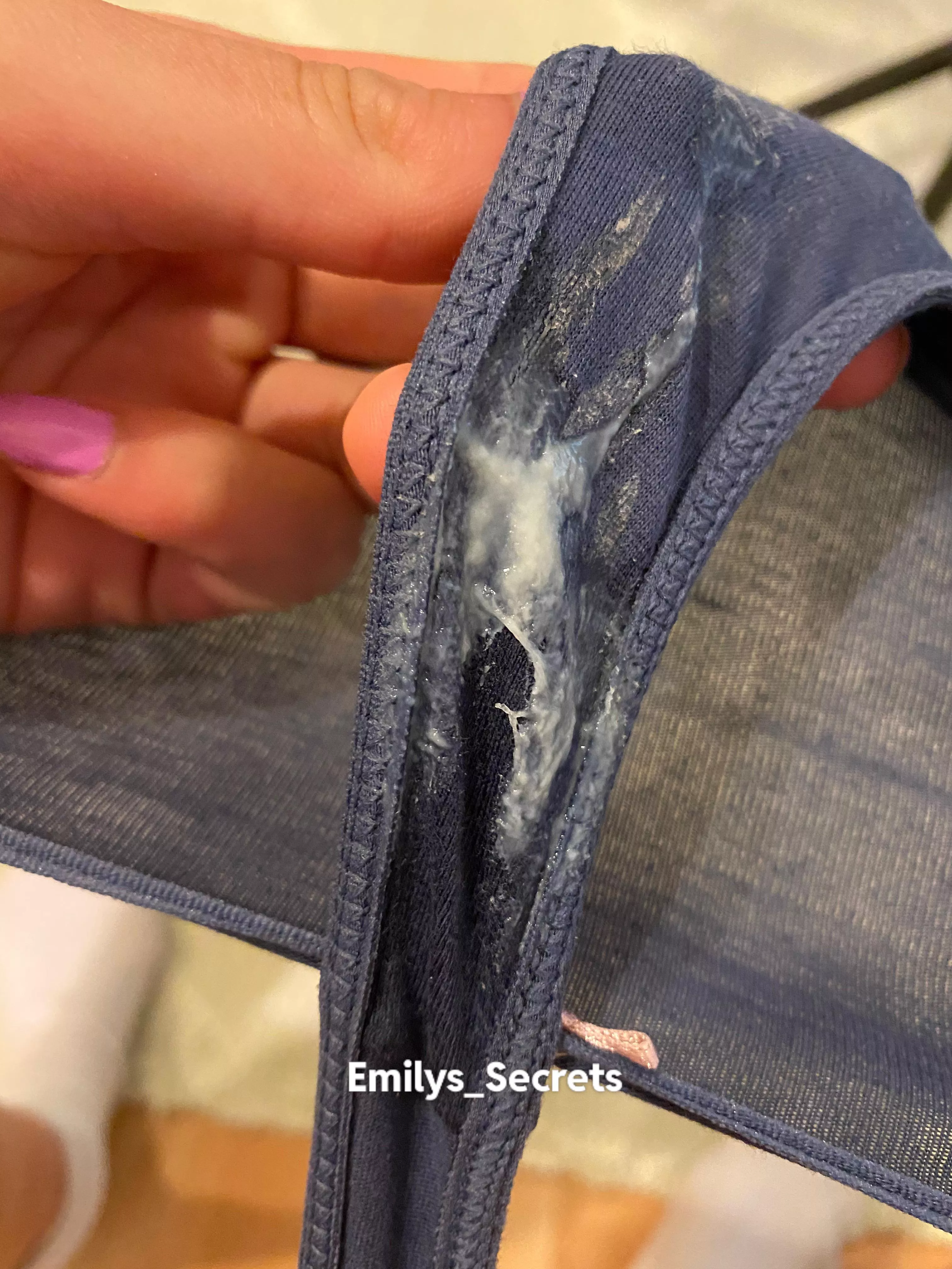 My college girl pussy gets pretty messy when I’m thinking about you ;) 💦