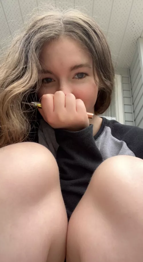 My favourite thing to do is sit outside and smoke👻