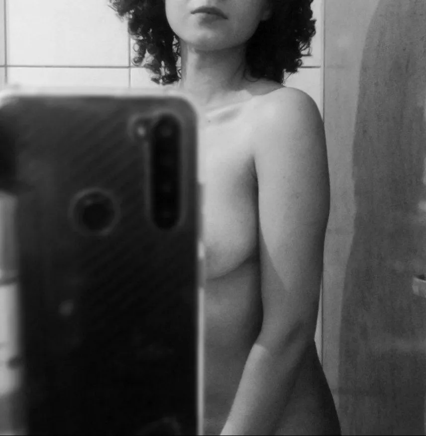 my first nude 💕