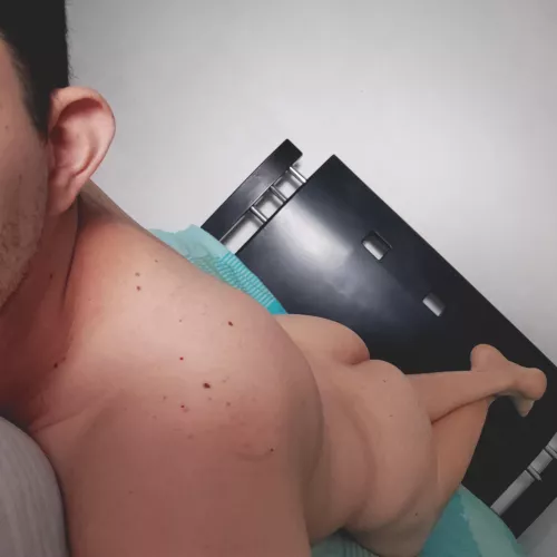 My friend told me not to touch myself until he'd say so. 😔