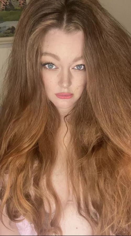 My hair is large and in charge and long lol :) will you play with it please <3 xoxo