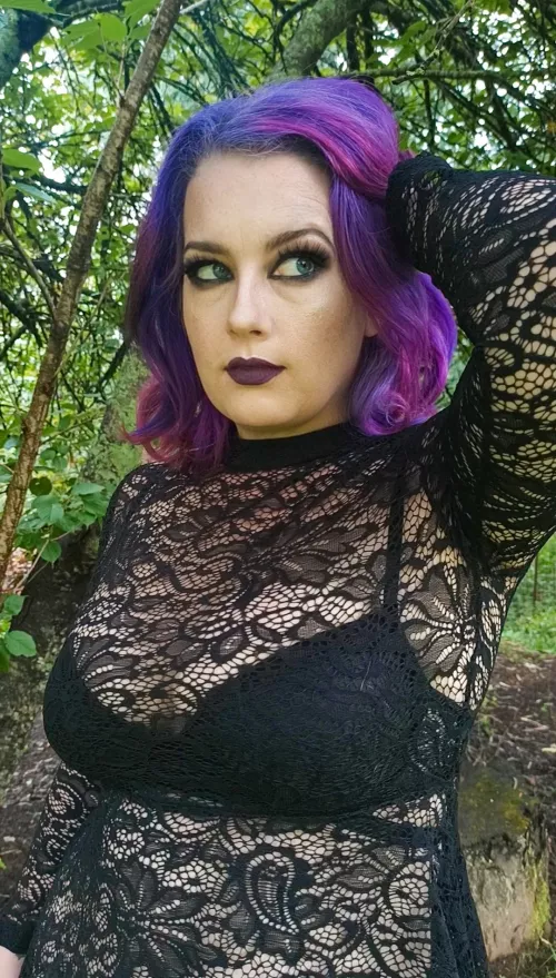 My height might be 5'2 but my attitude is 6'3