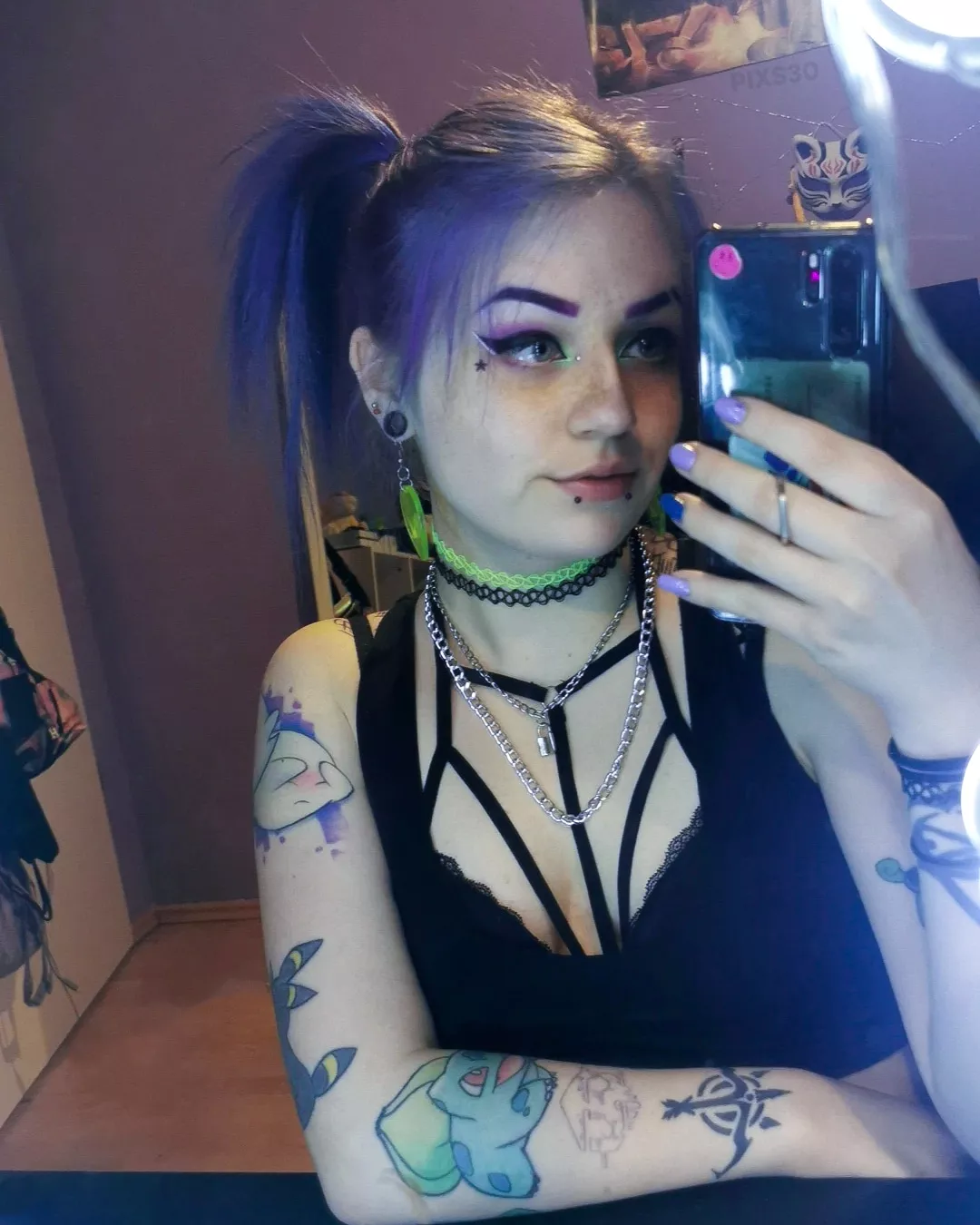my look for Saturdays rave 🔥✨ have a great day 💜