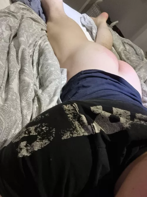 My low back is in dire need of a massage, care to lend me a hand?