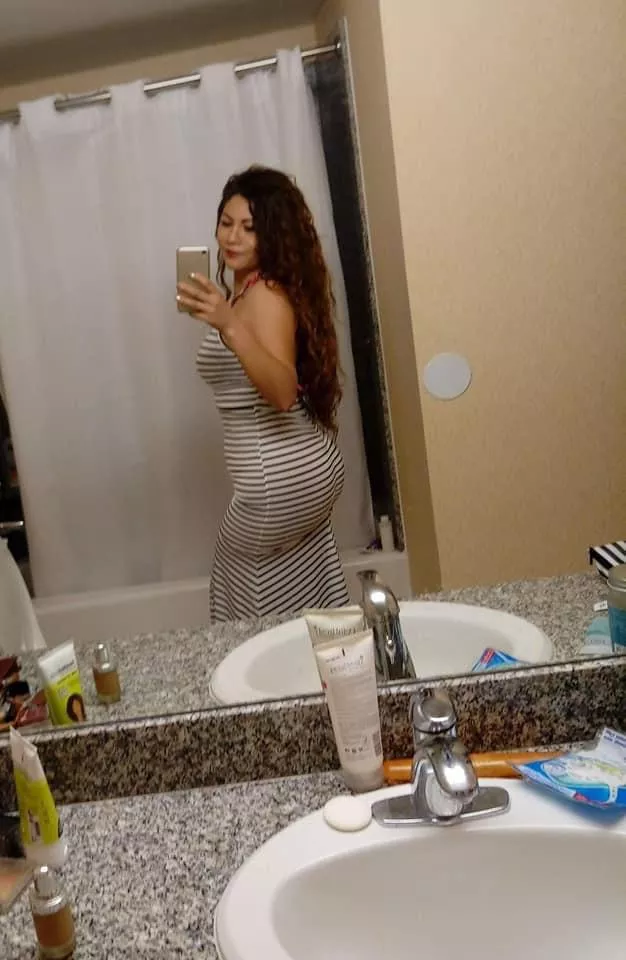 My mom is too thick