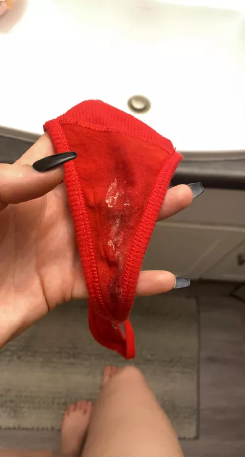 My nighttime panties… dreaming about all the men out there cuming to my pictures