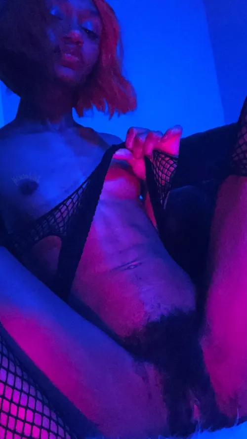 My pink pussy welcomes you 💕