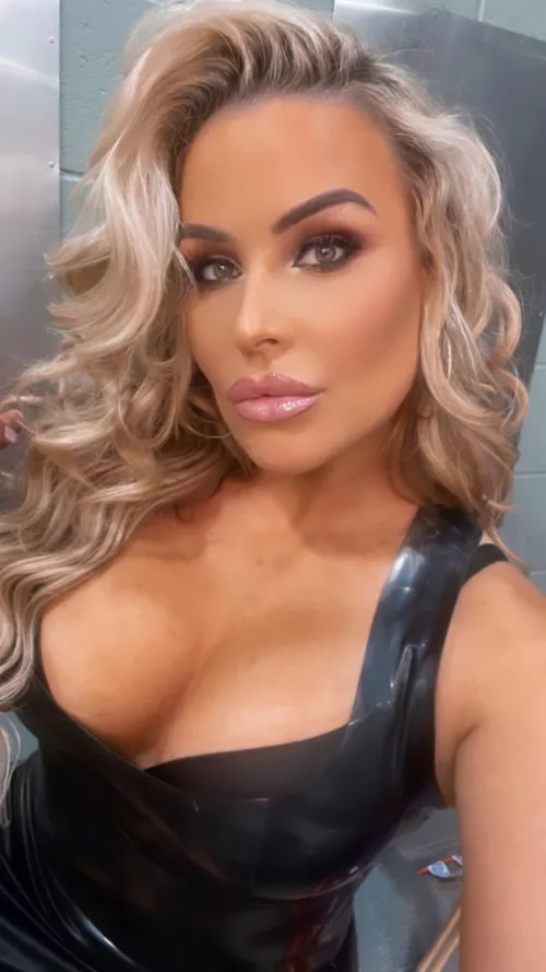 Natalya 🔥