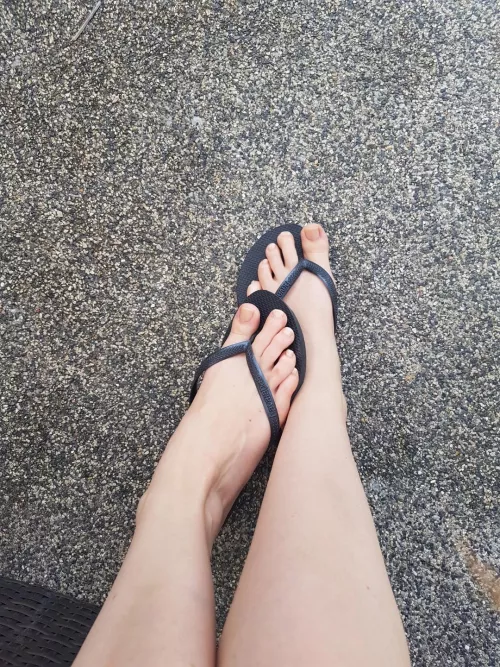 Natural or painted toes in your face?