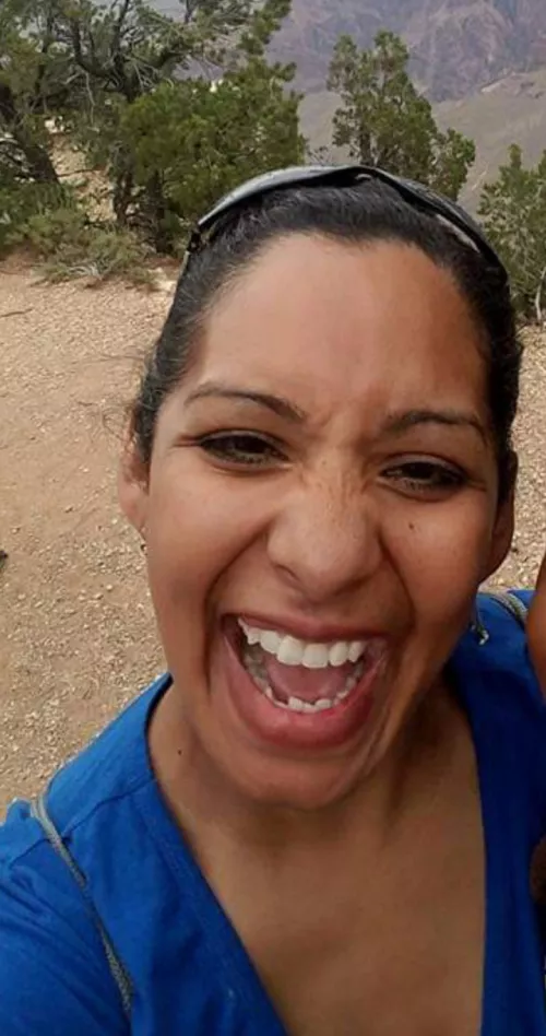 Need someone to nut on this milfs mouth. Kik: tellycasper or snap: wavylife96