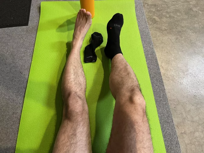 Needing these sweaty feet to be rubbed.