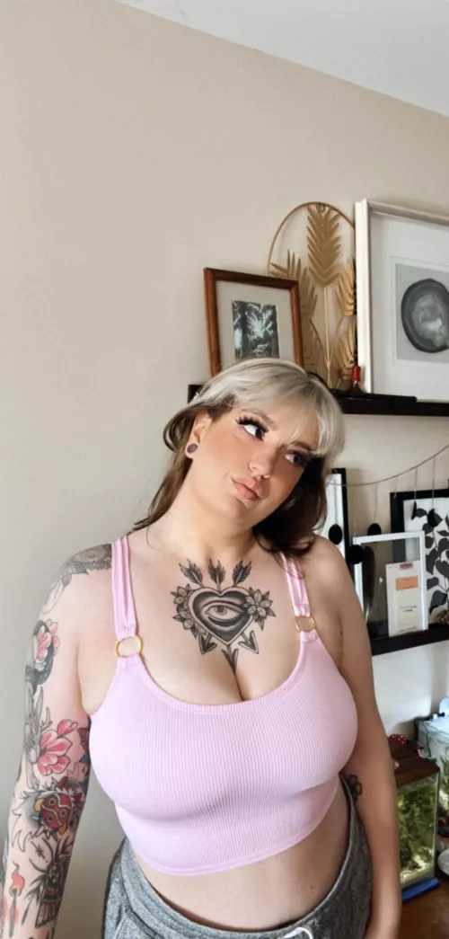 New pink piece 🌸😘