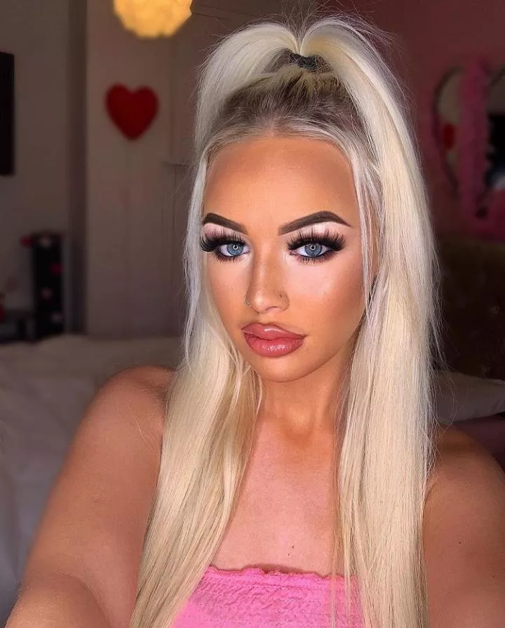 Nicole