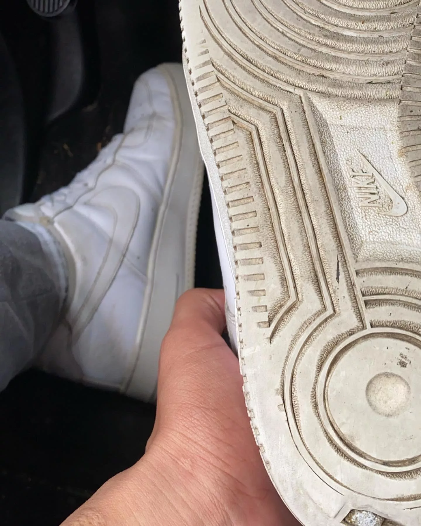 nikes ✔️