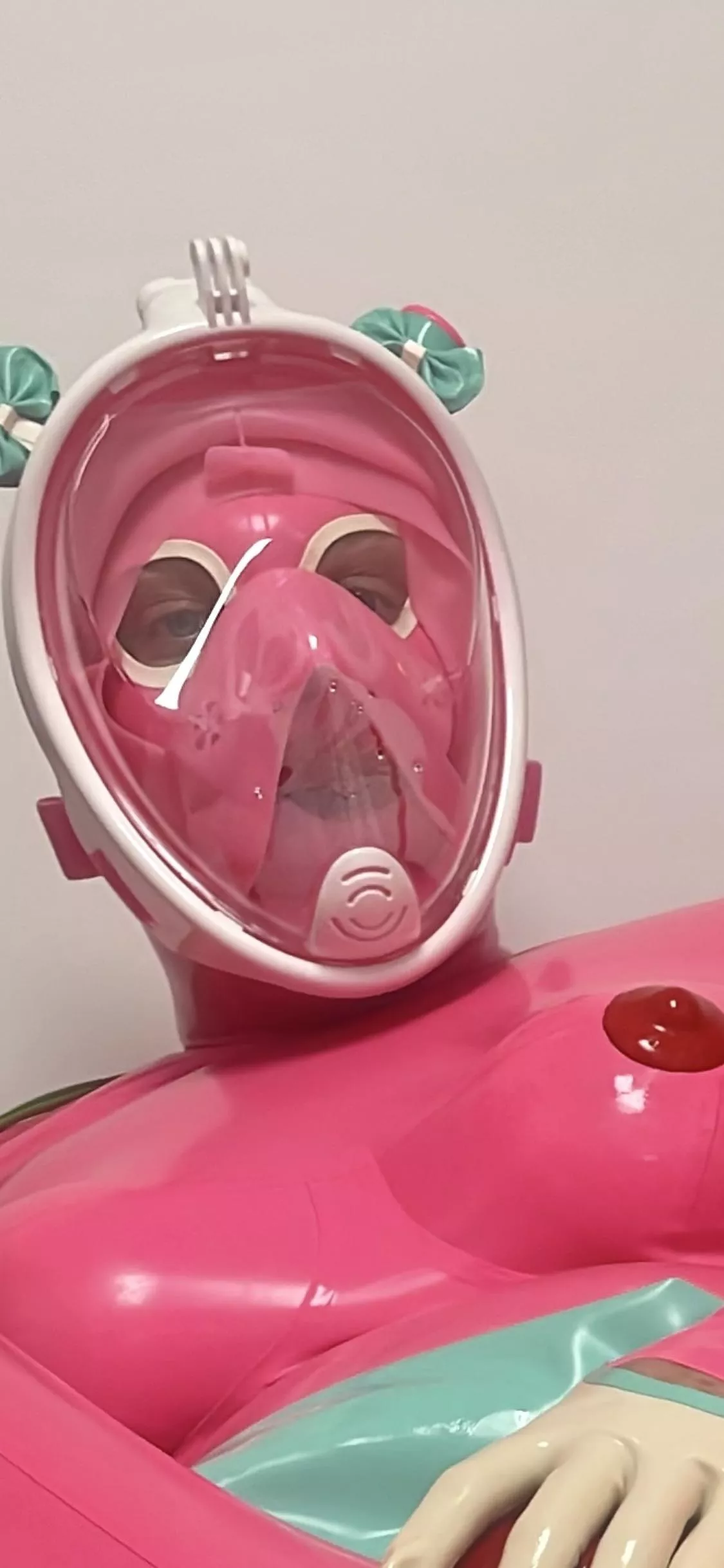 No black rubber though. It is pink latex! But just as breath taking and the sweat runs to the same extent! What’s your opinion on this? No black rubber though. It is pink latex! But just as breath taking and the sweat runs to the same extent! What’s your opinion on this?