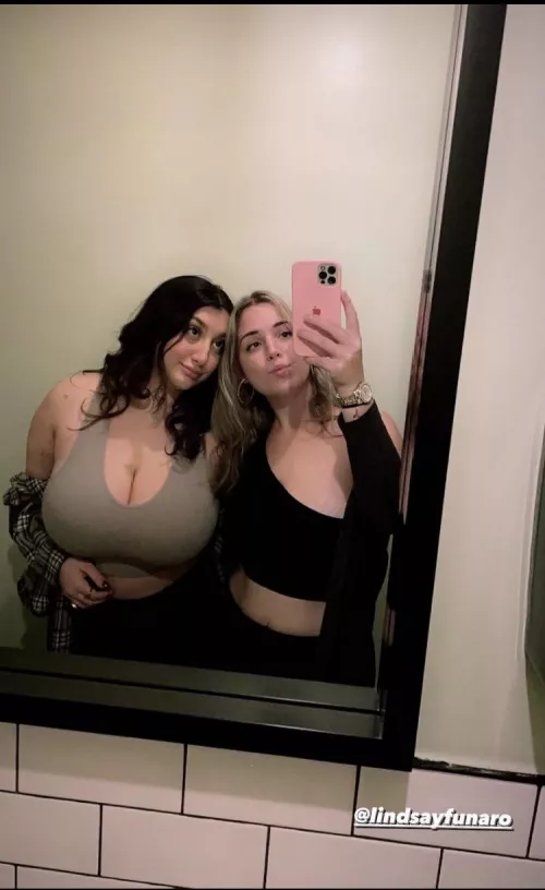 No hiding those 👀😳