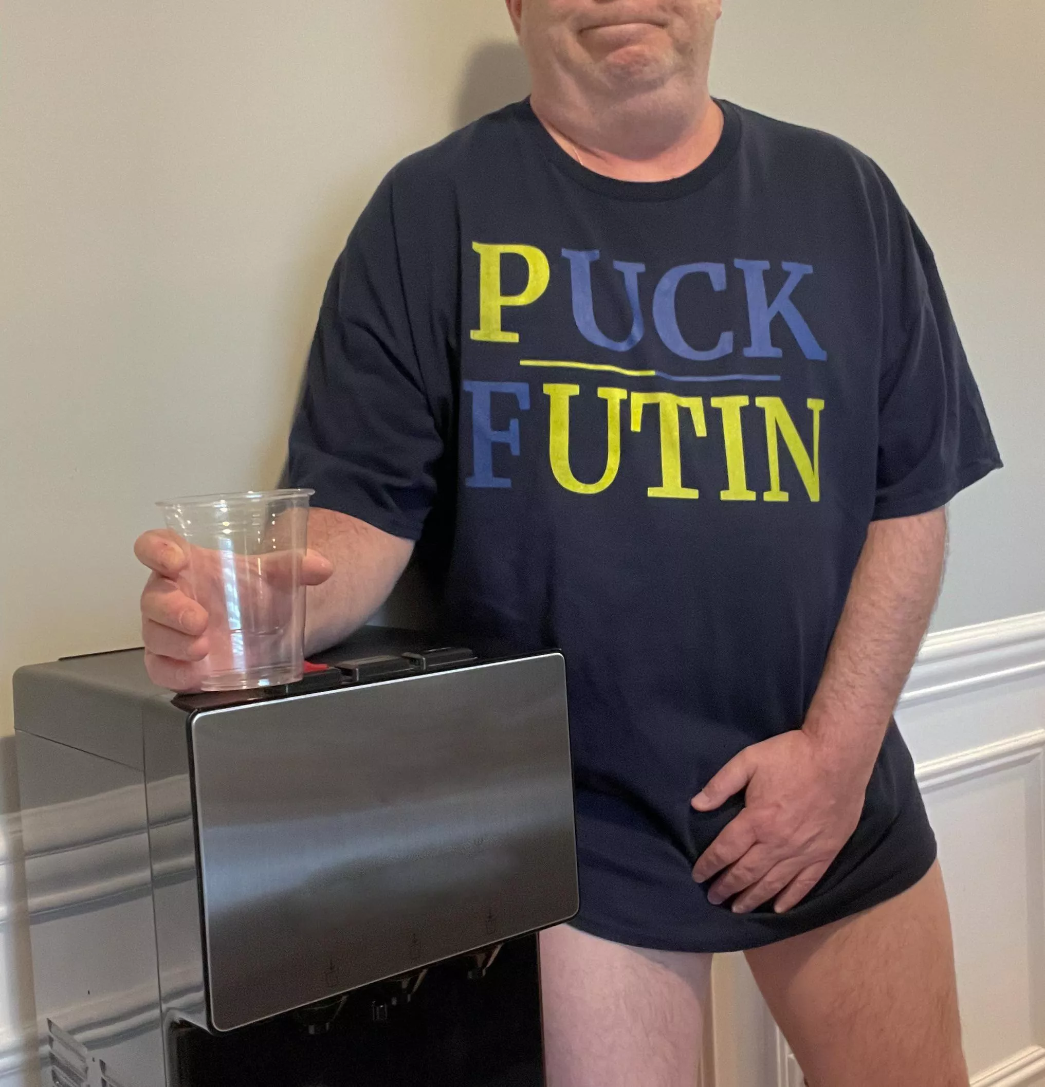 No Need To Excel At Spelling To Qualify For Membership In The No Pants Water Cooler Club πππ€·π»ββοΈ No Need To Excel At Spelling To Qualify For Membership In The No Pants Water Cooler Club πππ€·π»ββοΈ
