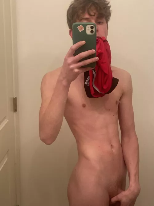 No one said the underwear had to be worn 🤷🏼‍♂️