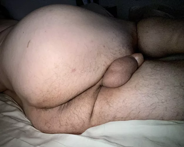 Not the furriest but it’s still a man ass.