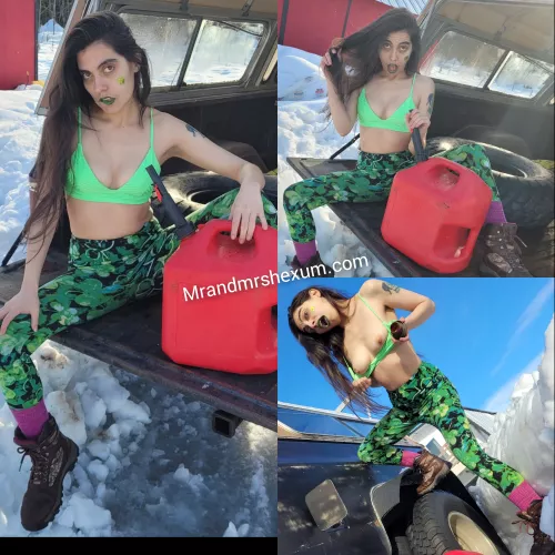 (nsfw) may have had a bit of fun In the yard today