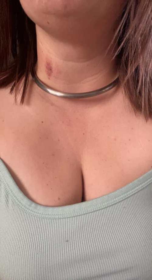 Officially collared today by the best key holder in the world! ☺️ in love with my life of submission 🥰😍🥺