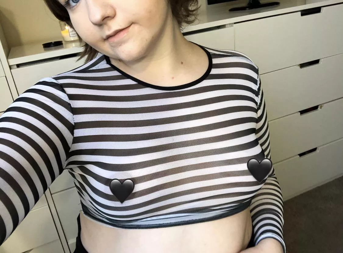 Oh hi 🖤