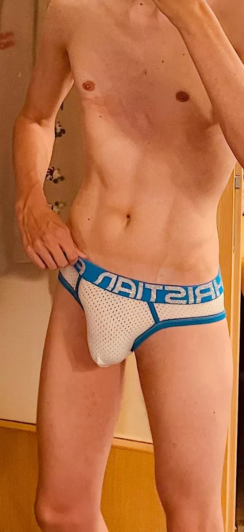 One of my favourite jockstraps. what do you think of the front?