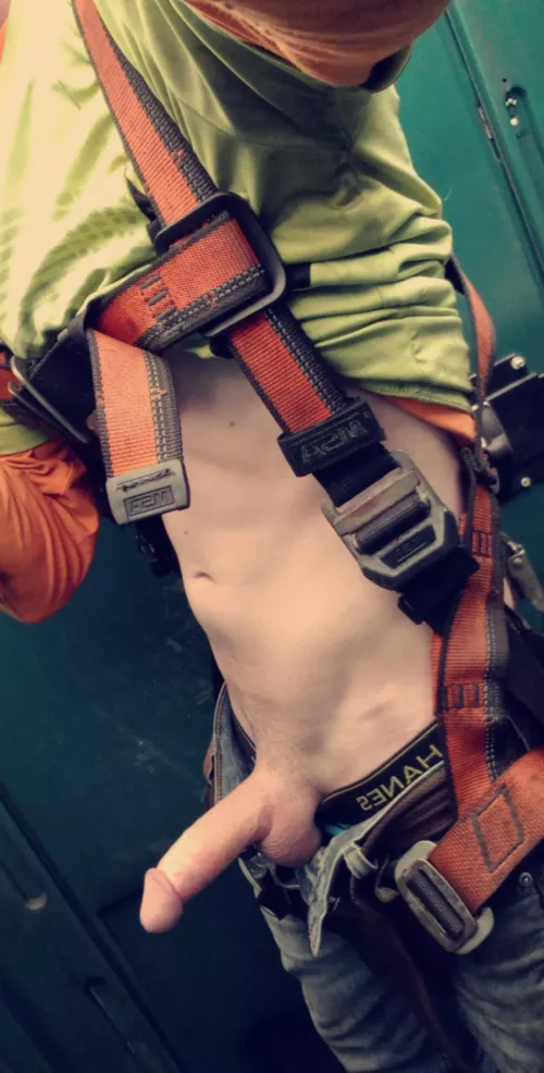 Oooh yeah a portapotty is a classy place for a quick bj 🙄