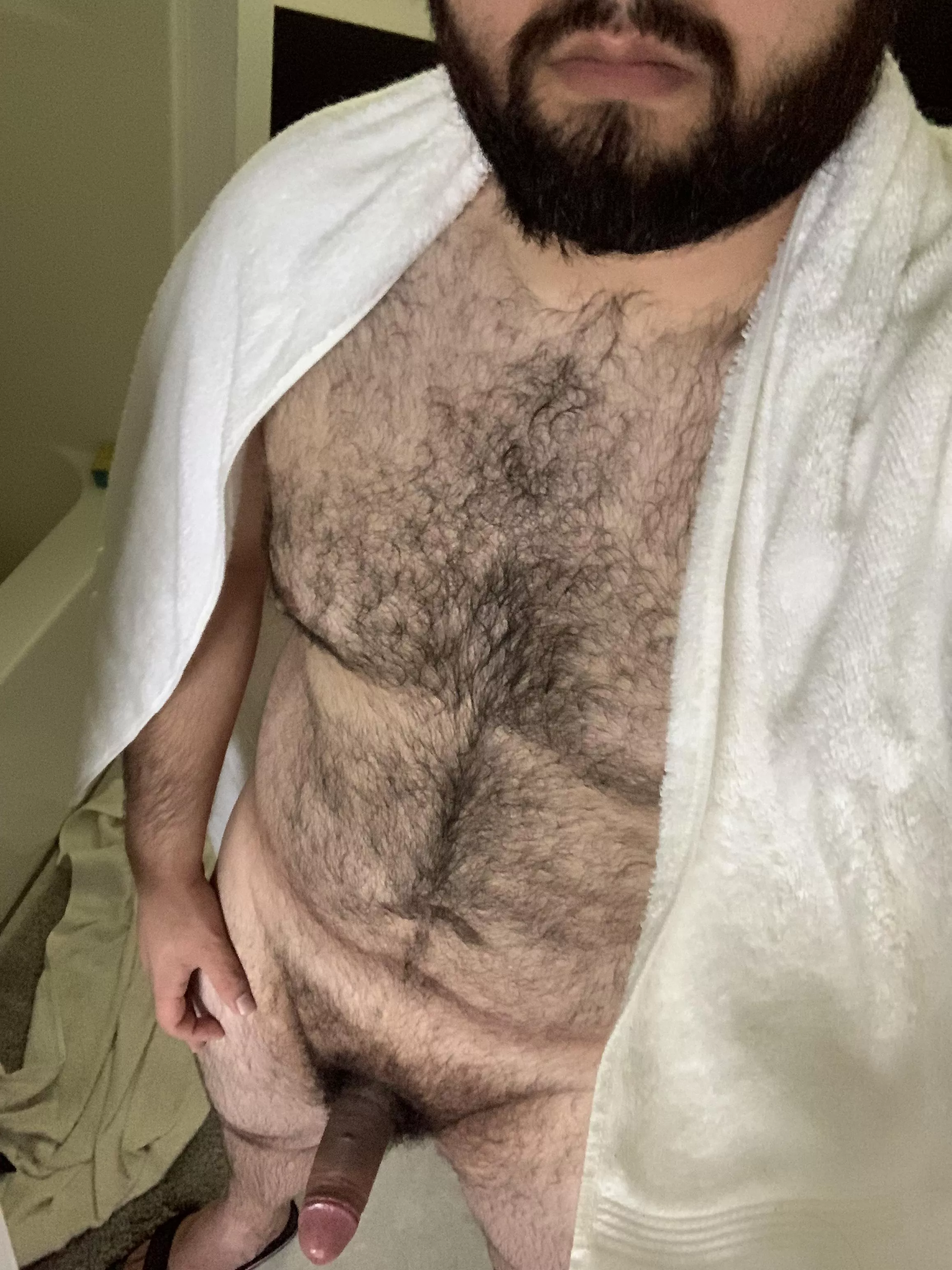 Oops my towel fell 😏