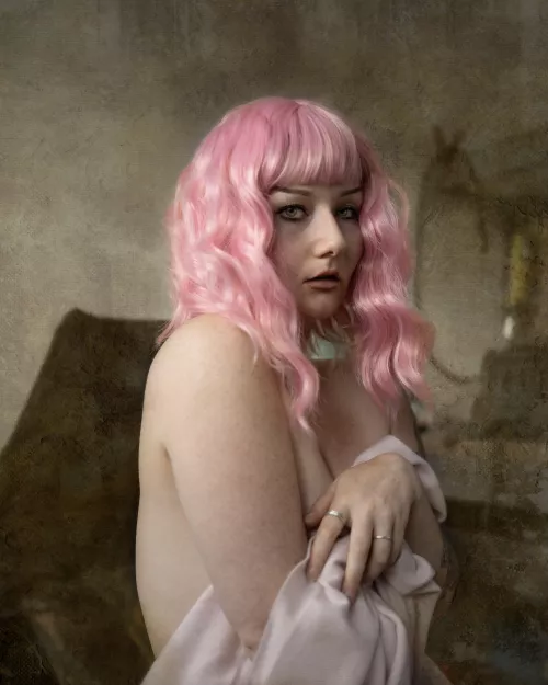 Paint me like one of your [f]rench girls