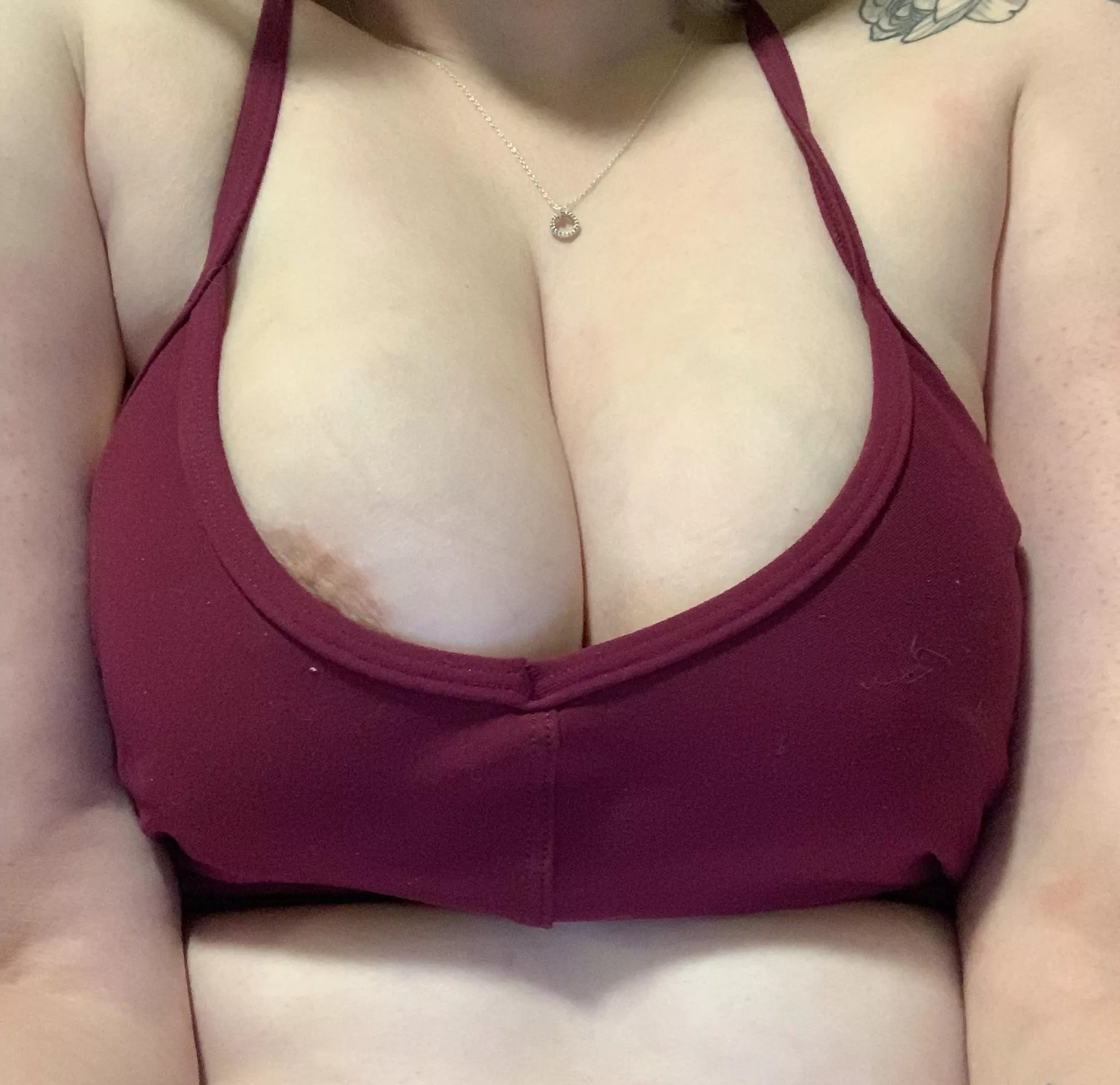 ��?Peekaboo